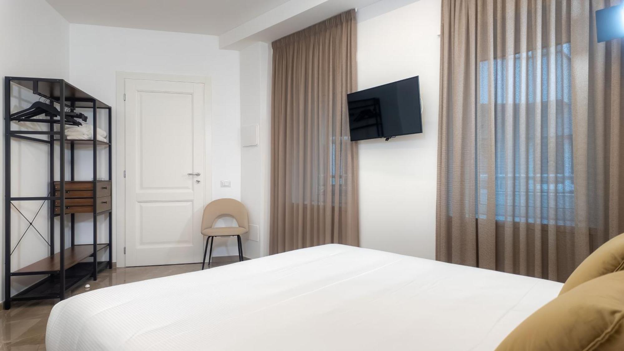 Aura Vatican Suite Rome Room photo